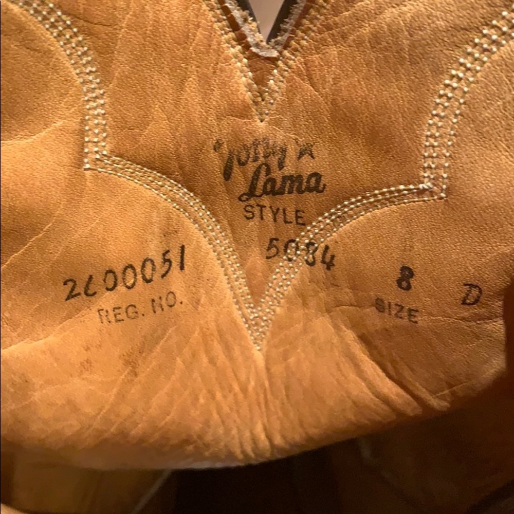 Boot - Picture 4 of 5